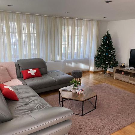 Haus Wiggis Apartment Netstal Luaran gambar